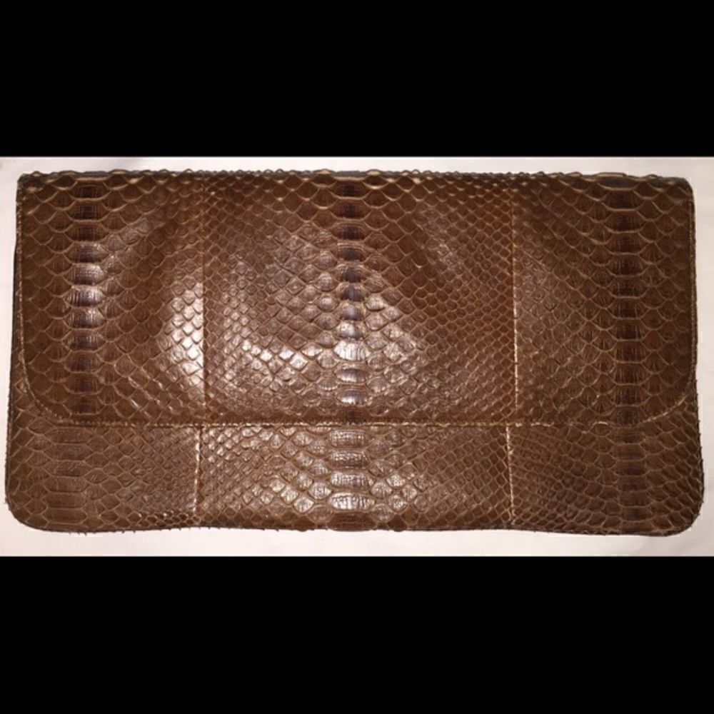 Saks5thAvenue Serena Clutch